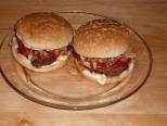 Domowe hamburgery (wg Raj Smakosza). Smacznego. Kliknij, aby powiêkszyæ