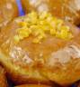 Pyszne domowe pączki z lukrem - Przepisy kulinarne z Raju Smakosza
